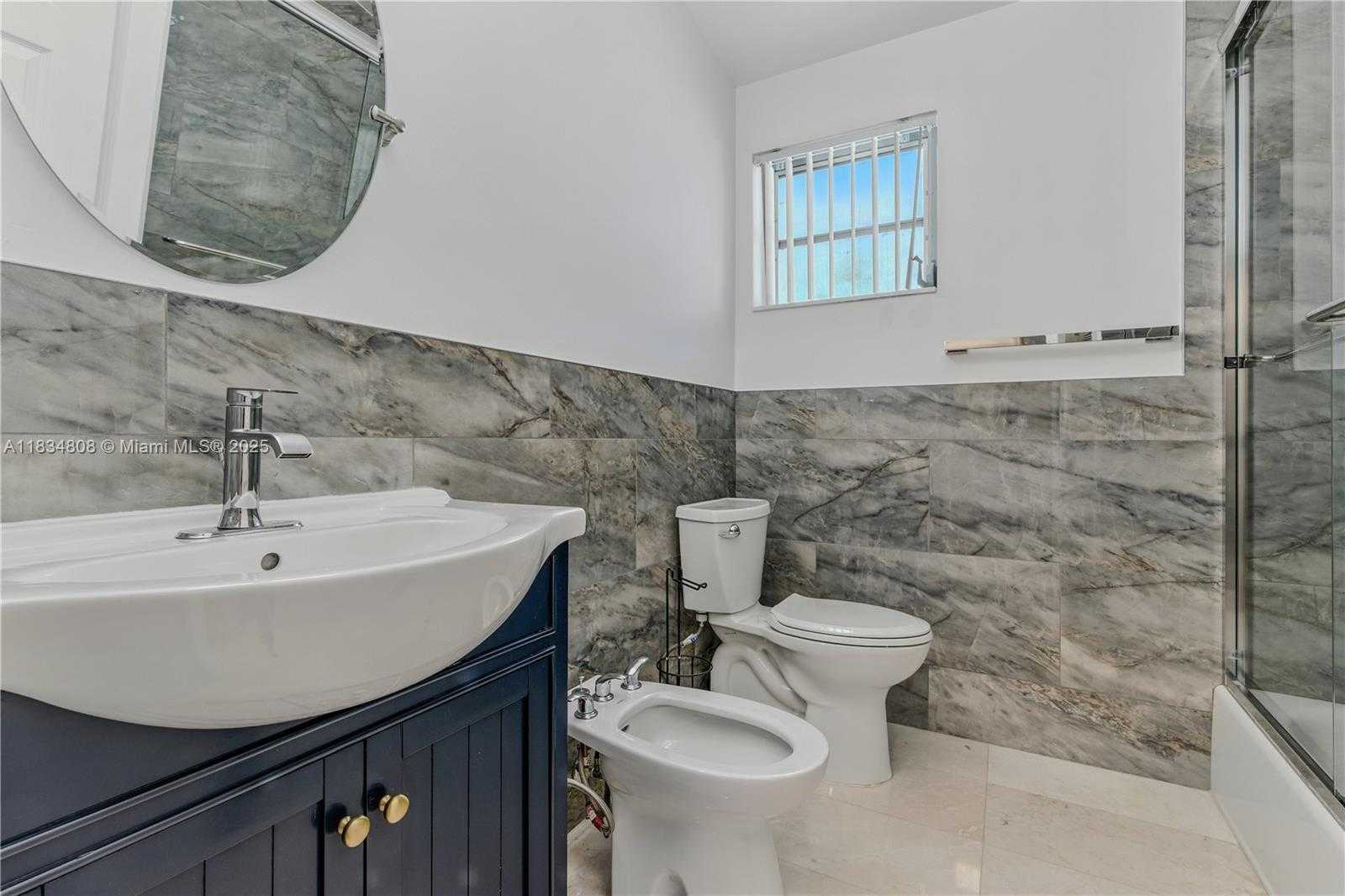 Small Image of 9811 SOUTH WEST 96TH ST, Miami Number 32