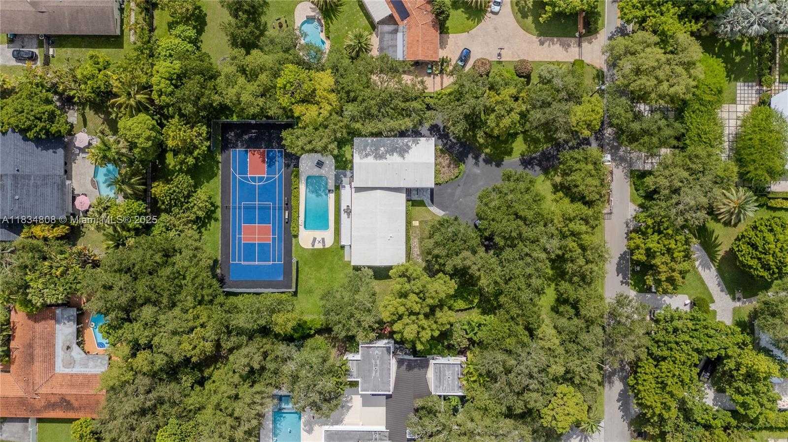 Small Image of 9811 SOUTH WEST 96TH ST, Miami Number 42