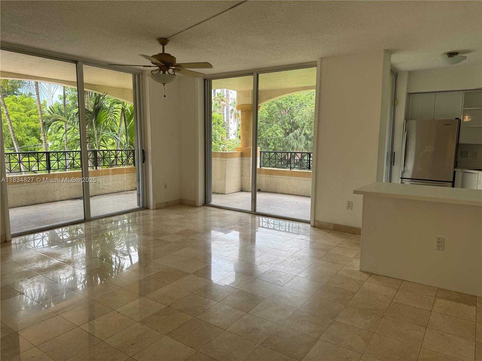 Small Image of 1834 BRICKELL AVE #32, Miami Number 4