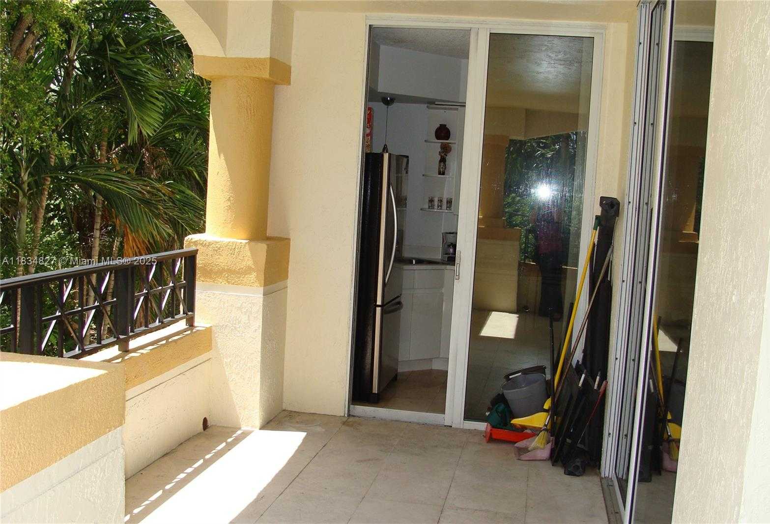 Small Image of 1834 BRICKELL AVE #32, Miami Number 7