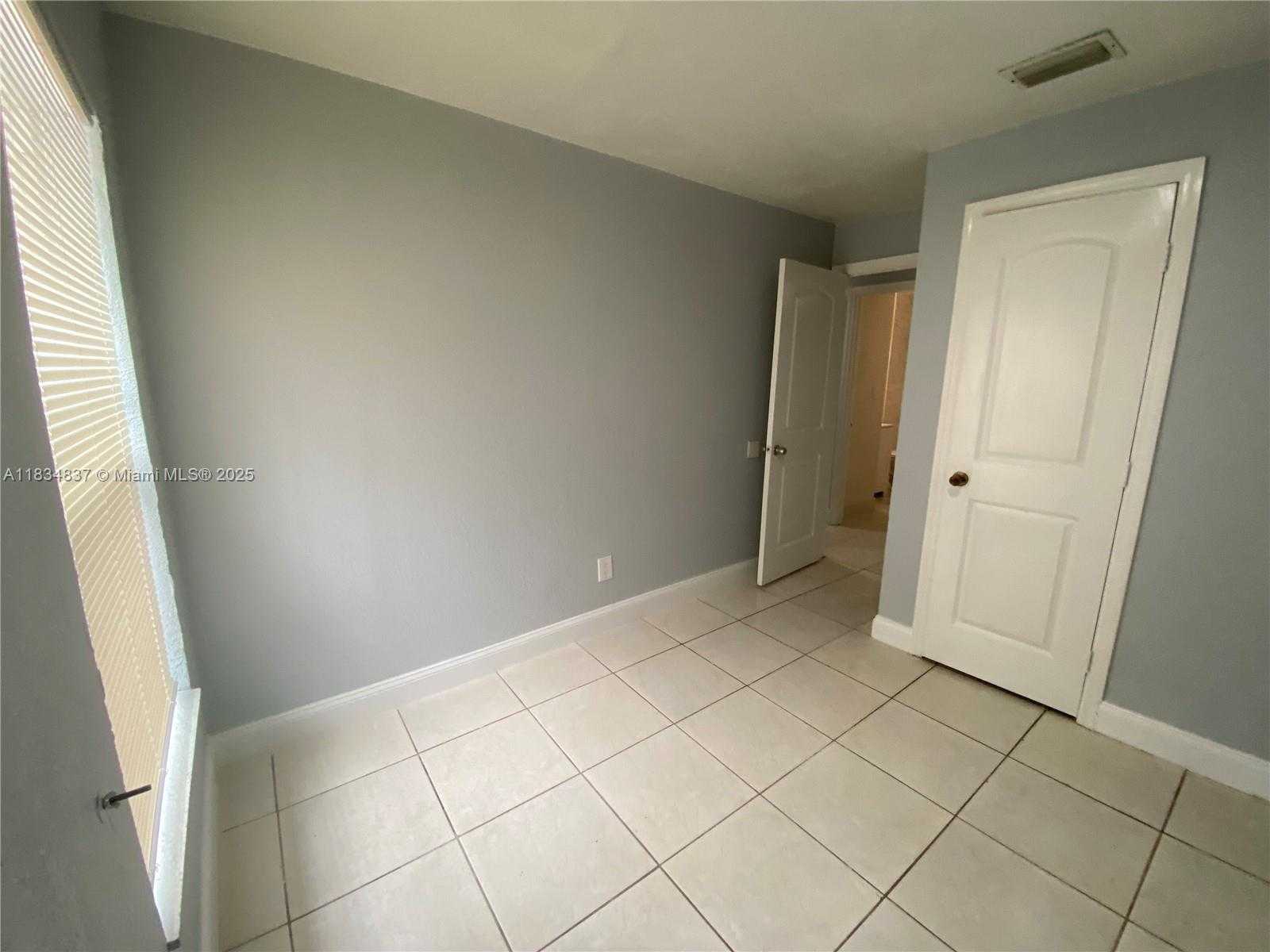 Small Image of 21134 NORTH WEST 39TH AVE, Miami Gardens Number 10