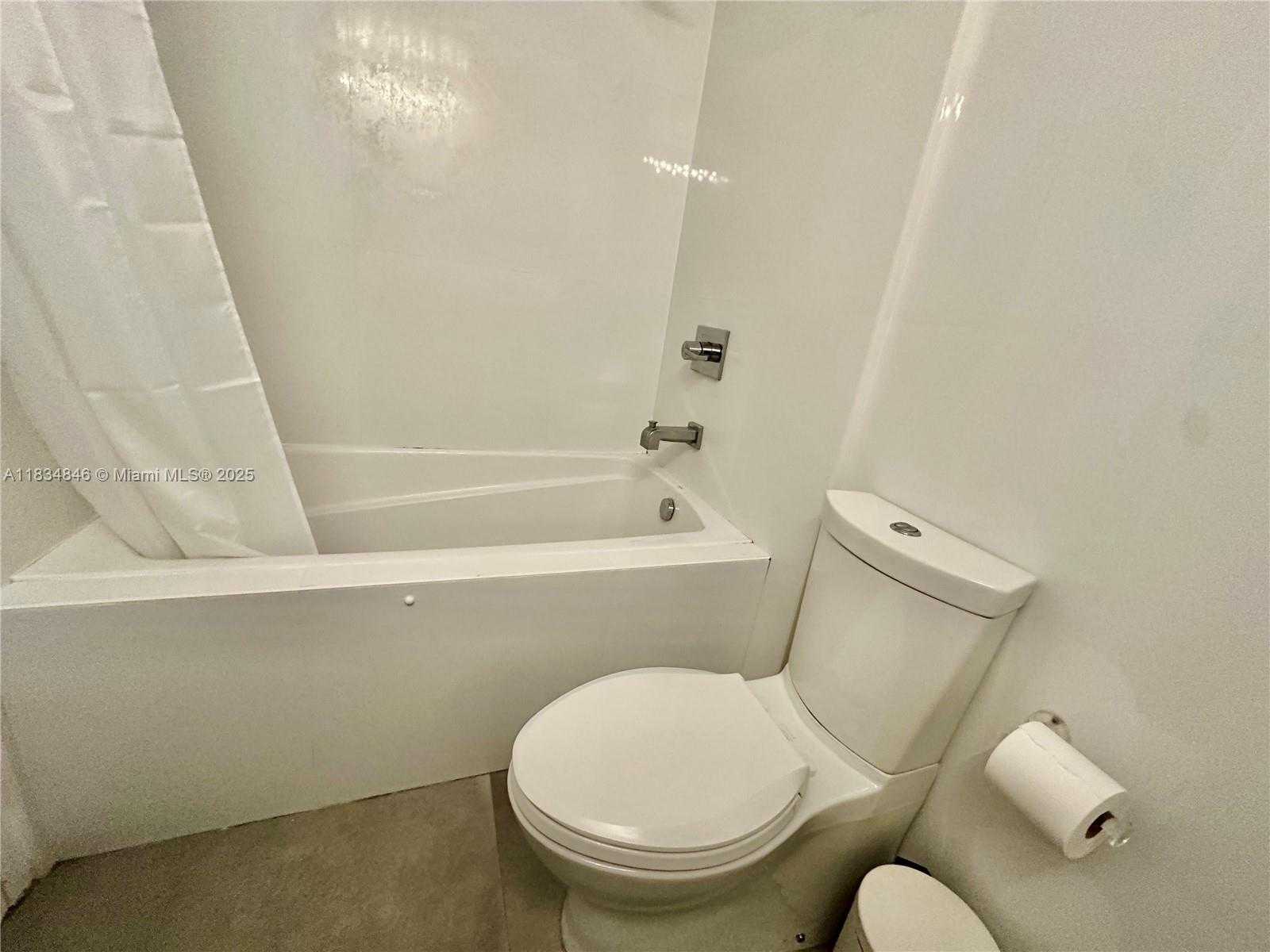 Small Image of 100 LINCOLN RD #1448, Miami Beach Number 10