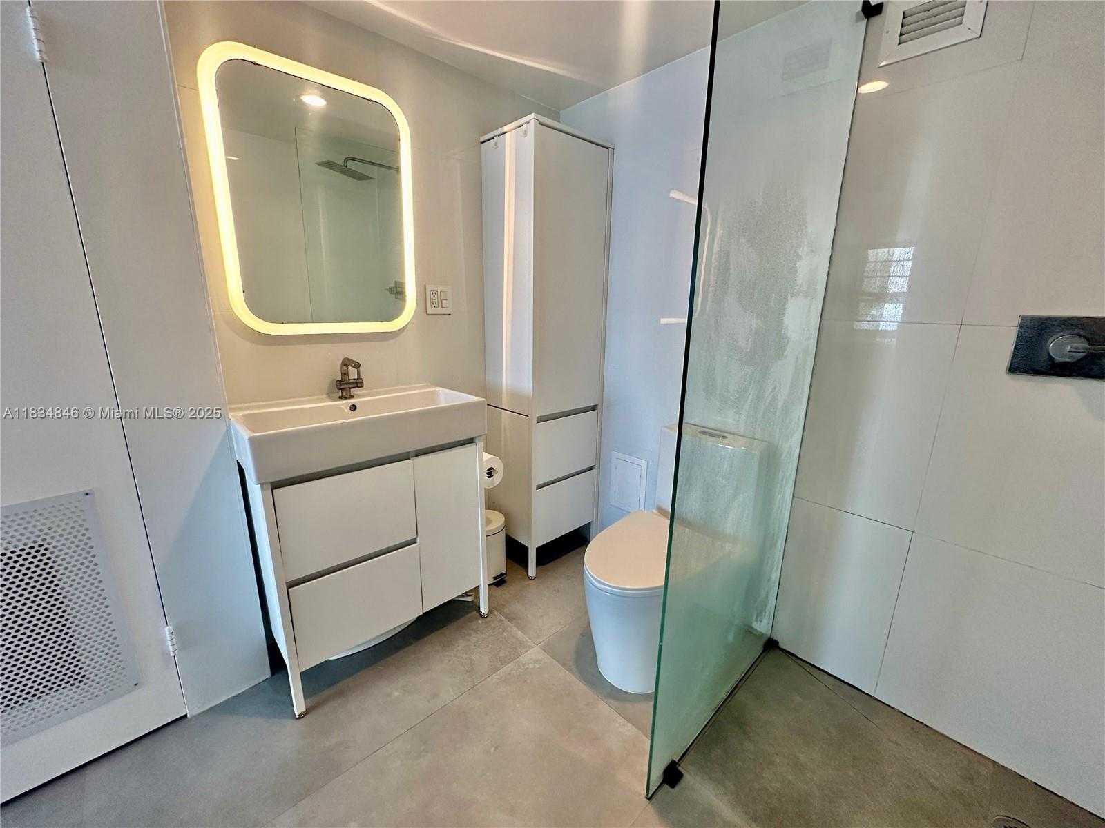 Small Image of 100 LINCOLN RD #1448, Miami Beach Number 15