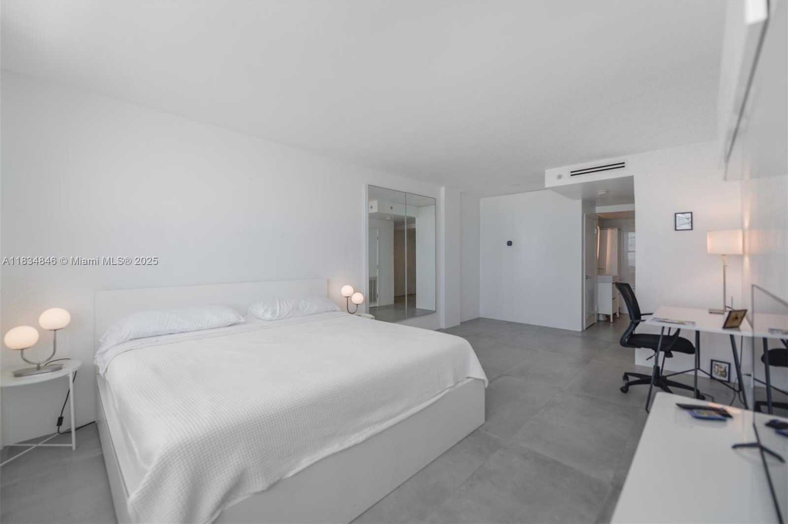 Small Image of 100 LINCOLN RD #1448, Miami Beach Number 23