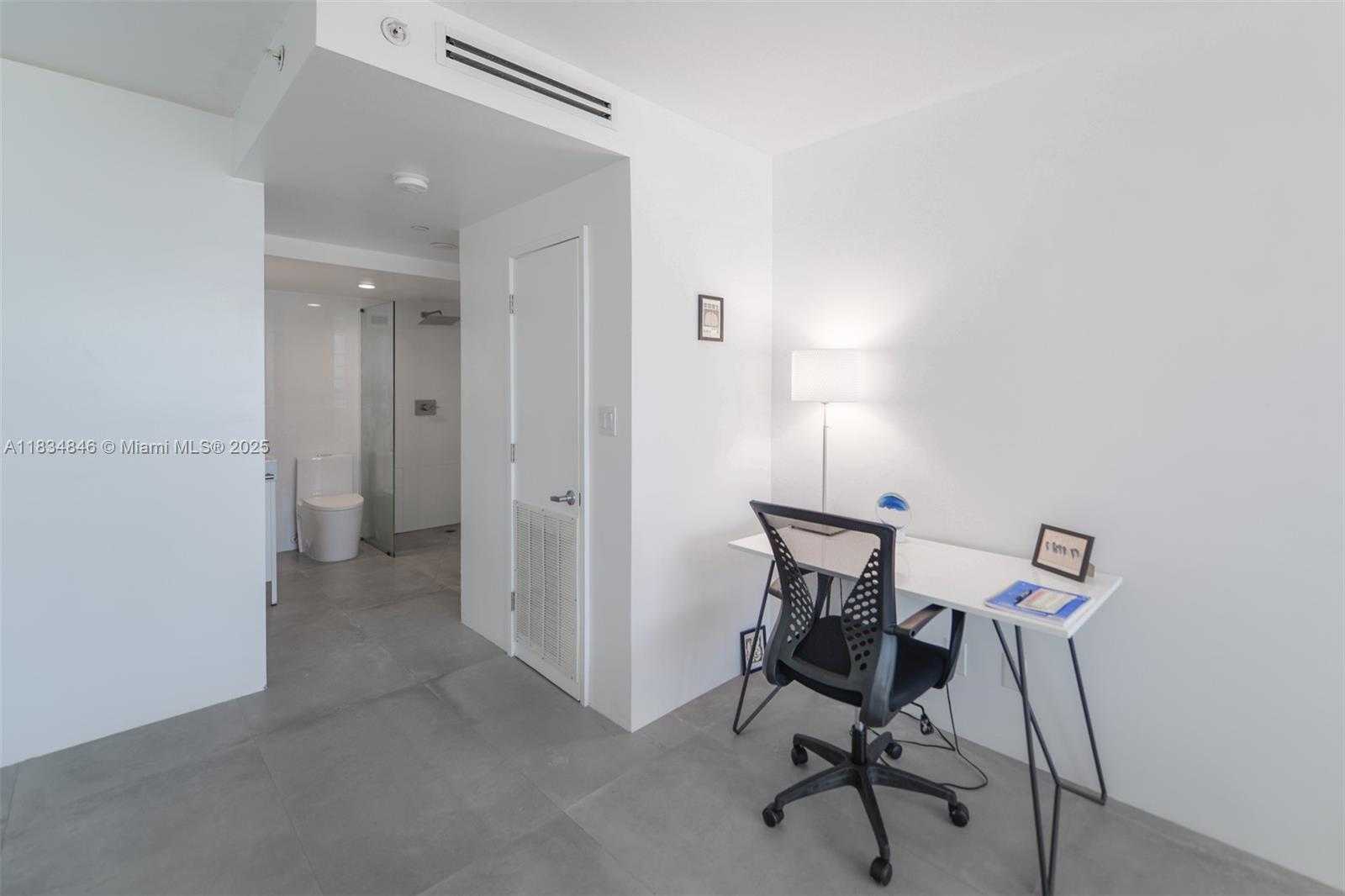 Small Image of 100 LINCOLN RD #1448, Miami Beach Number 26