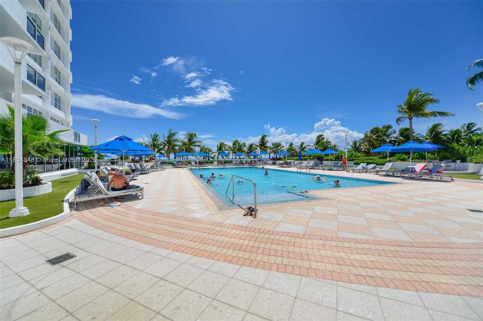 Small Image of 100 LINCOLN RD #1448, Miami Beach Number 36