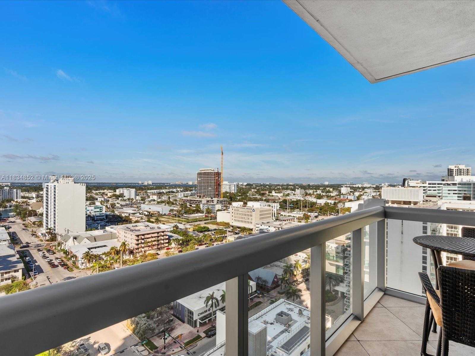 Small Image of 6899 COLLINS AVE #1704, Miami Beach Number 23
