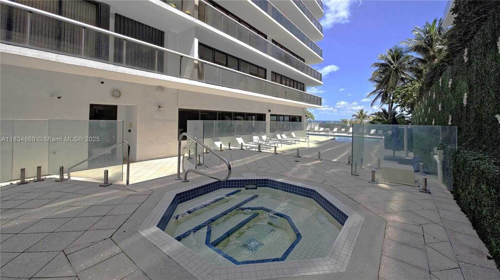 Small Image of Surfside Number 27