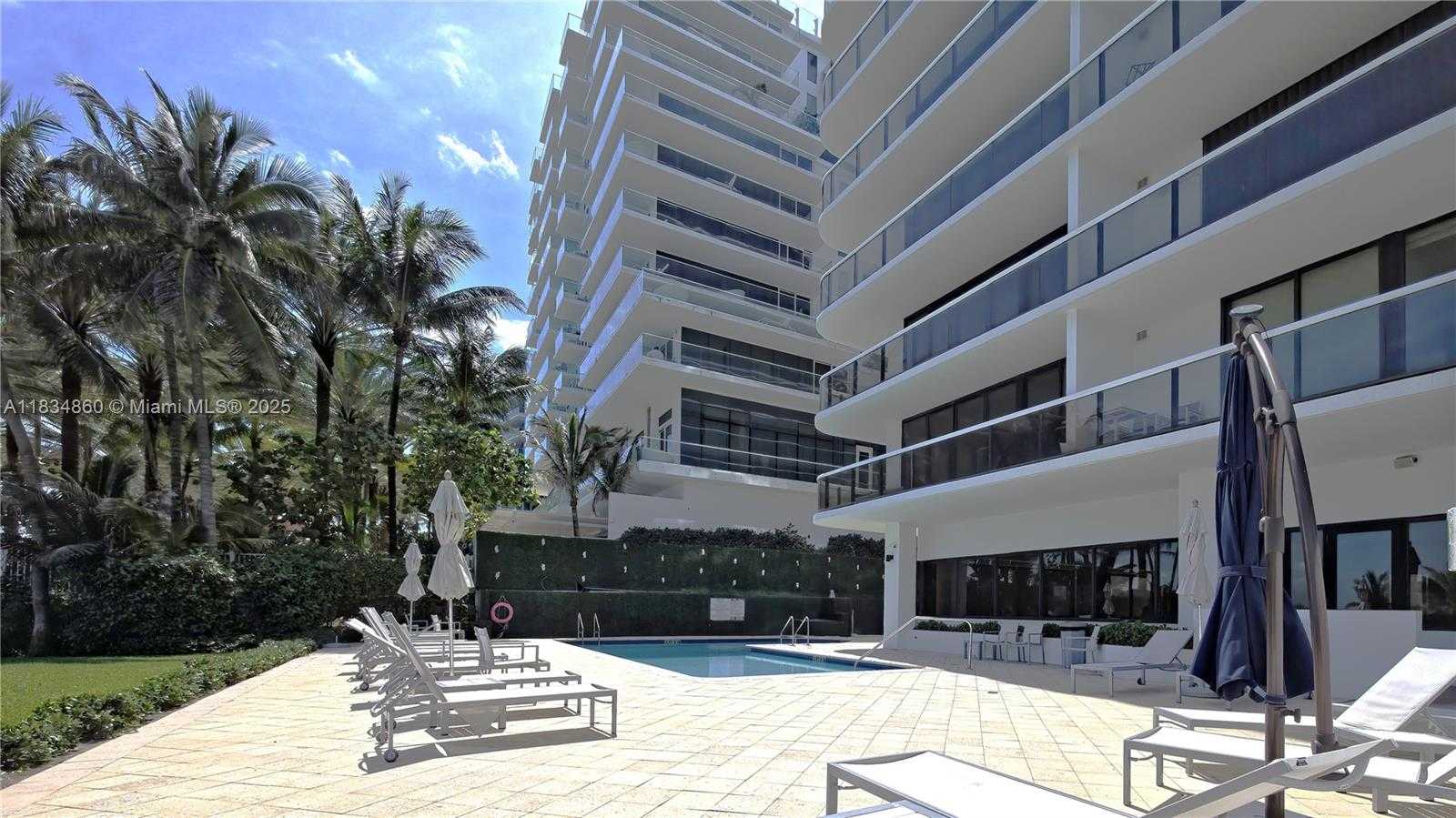 Small Image of Surfside Number 31