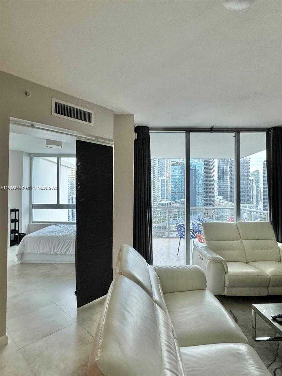 Small Image of 350 SOUTH MIAMI AVE #3010, Miami Number 14