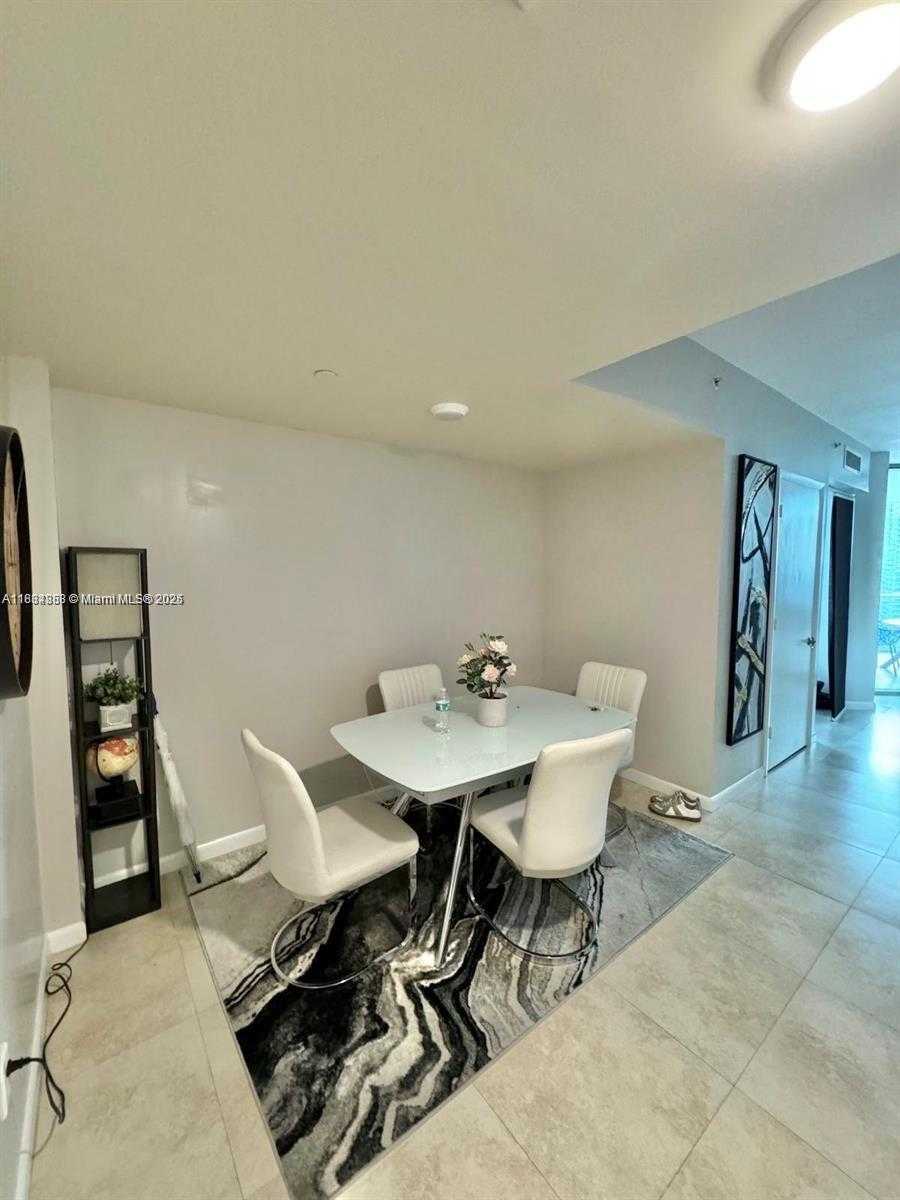 Small Image of 350 SOUTH MIAMI AVE #3010, Miami Number 20