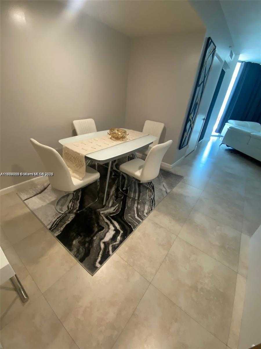 Small Image of 350 SOUTH MIAMI AVE #3010, Miami Number 5