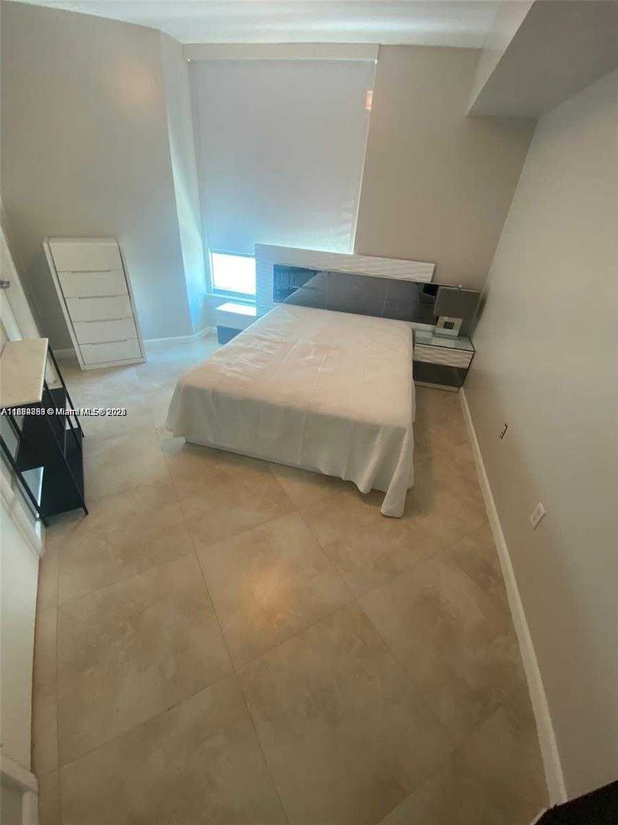 Small Image of 350 SOUTH MIAMI AVE #3010, Miami Number 7