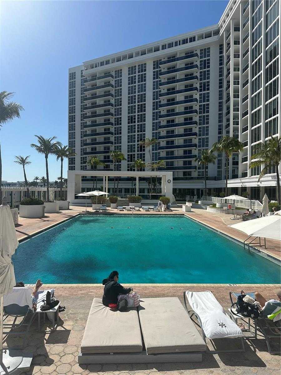 Small Image of 10275 COLLINS AVE #1402, Bal Harbour Number 5
