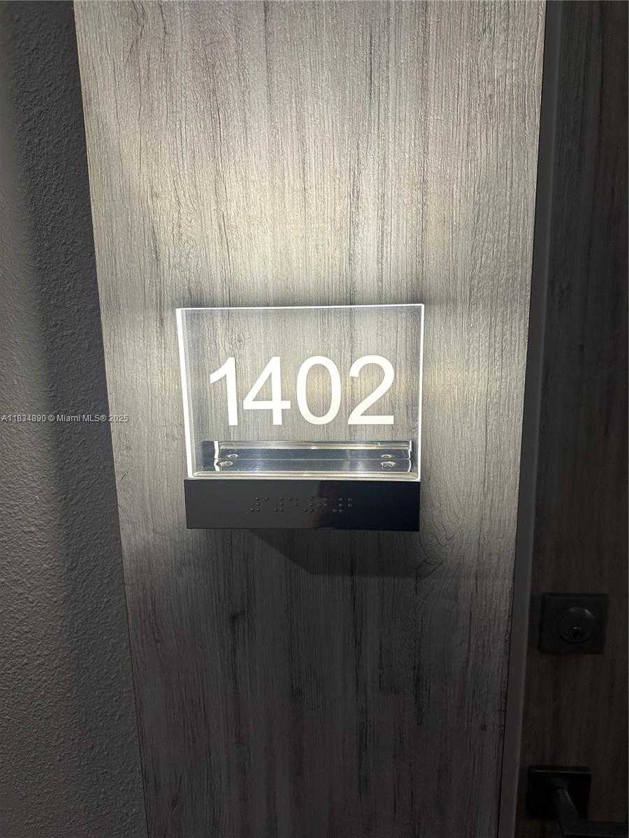 Small Image of 10275 COLLINS AVE #1402, Bal Harbour Number 9