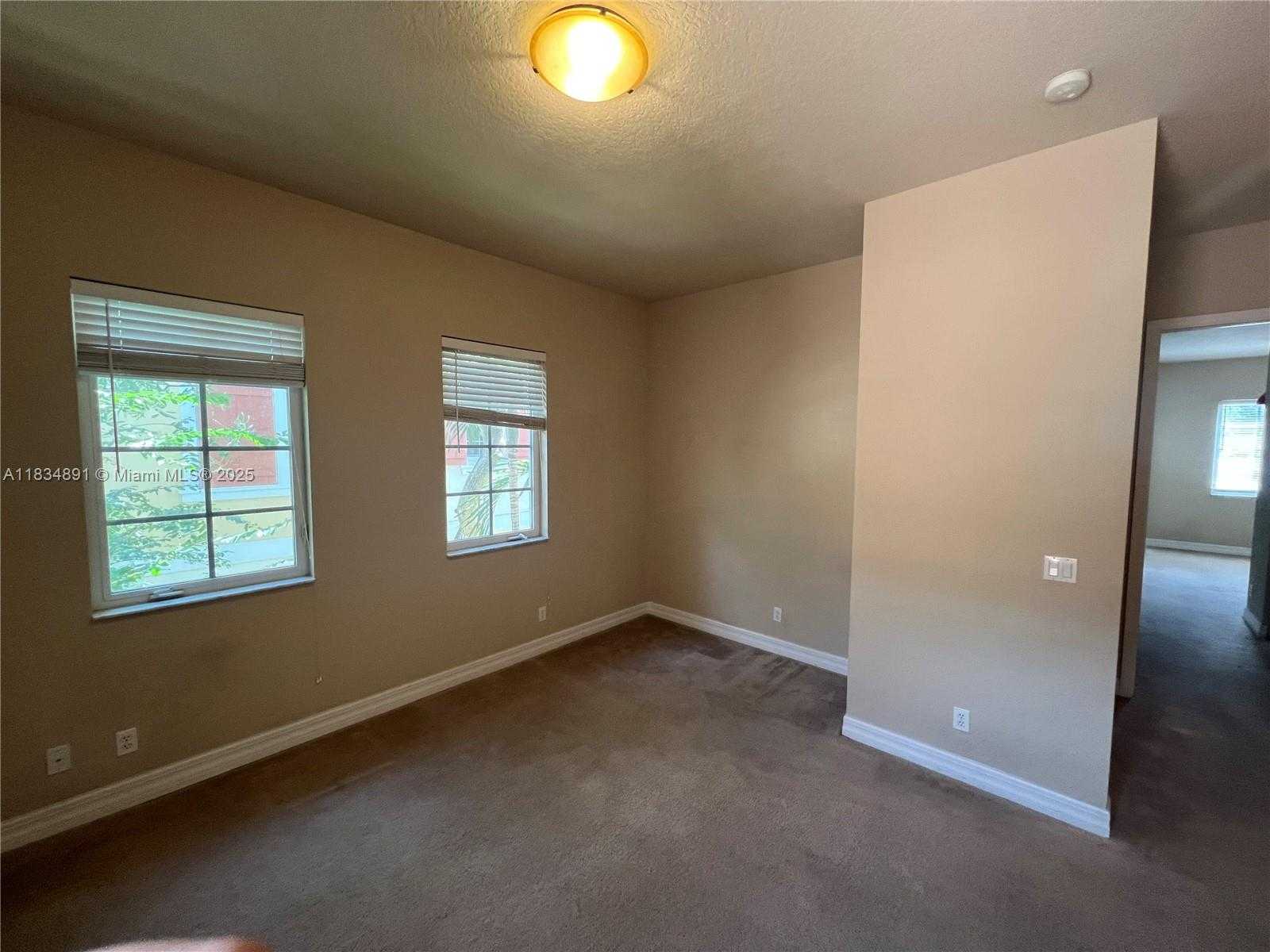 Small Image of 131 ENNIS LN, Jupiter Number 14