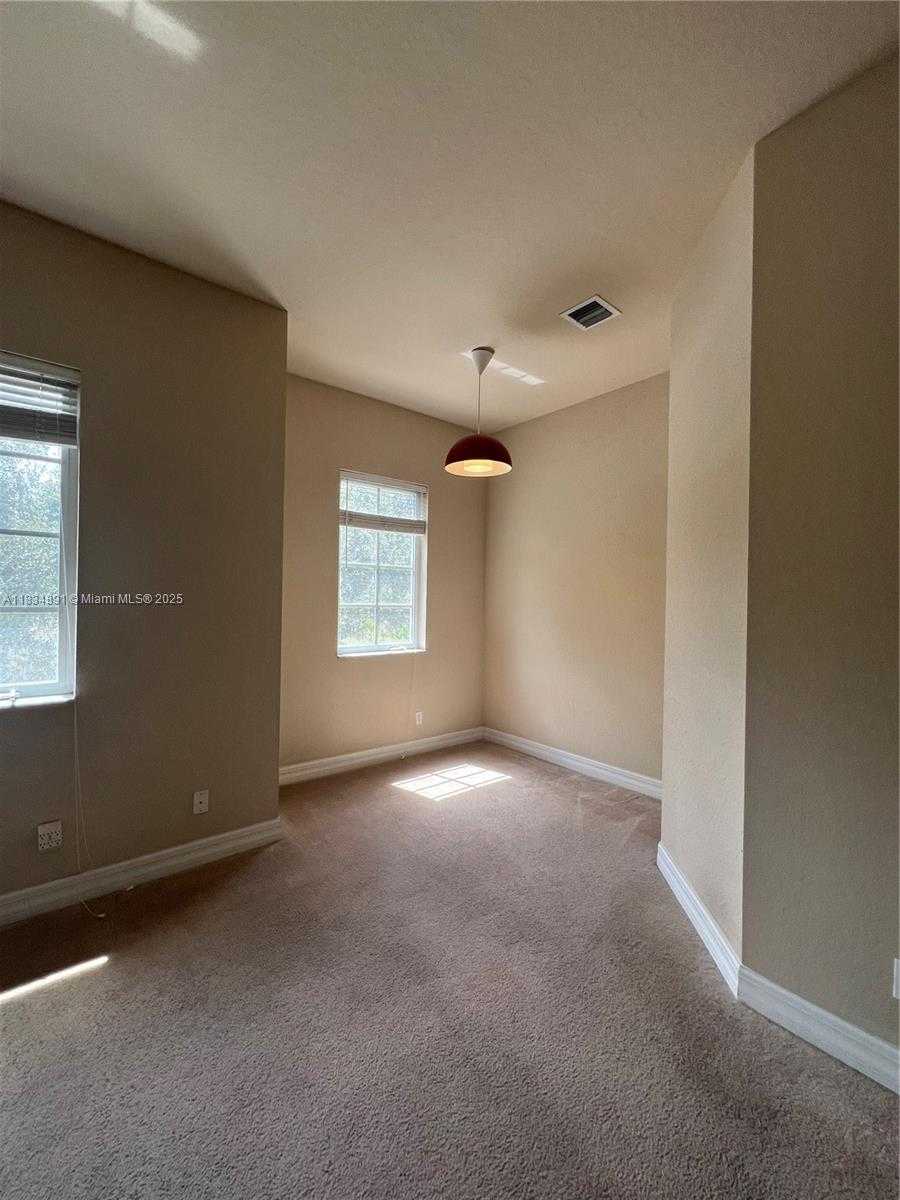 Small Image of 131 ENNIS LN, Jupiter Number 18