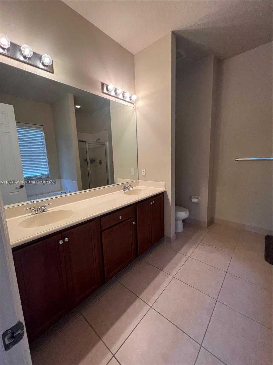 Small Image of 131 ENNIS LN, Jupiter Number 19