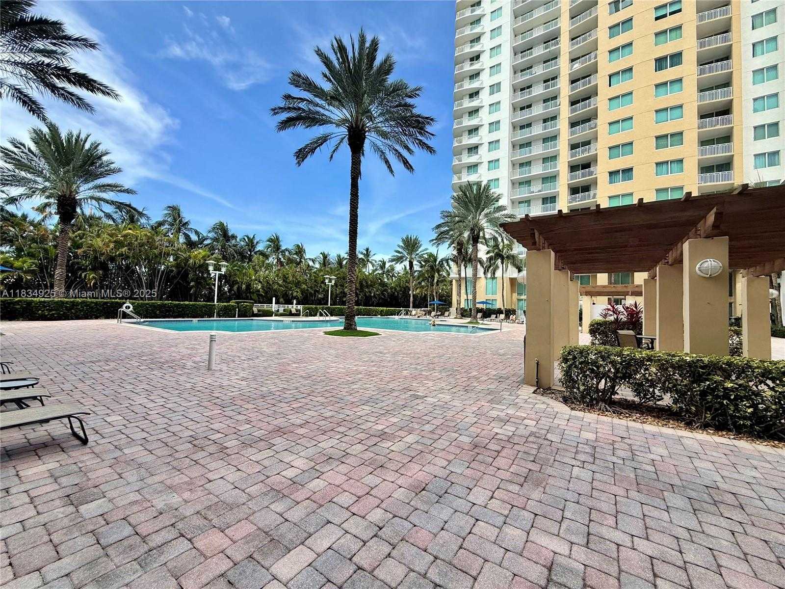 Small Image of 1745 EAST HALLANDALE BEACH BLVD #706W, Hallandale Beach Number 18