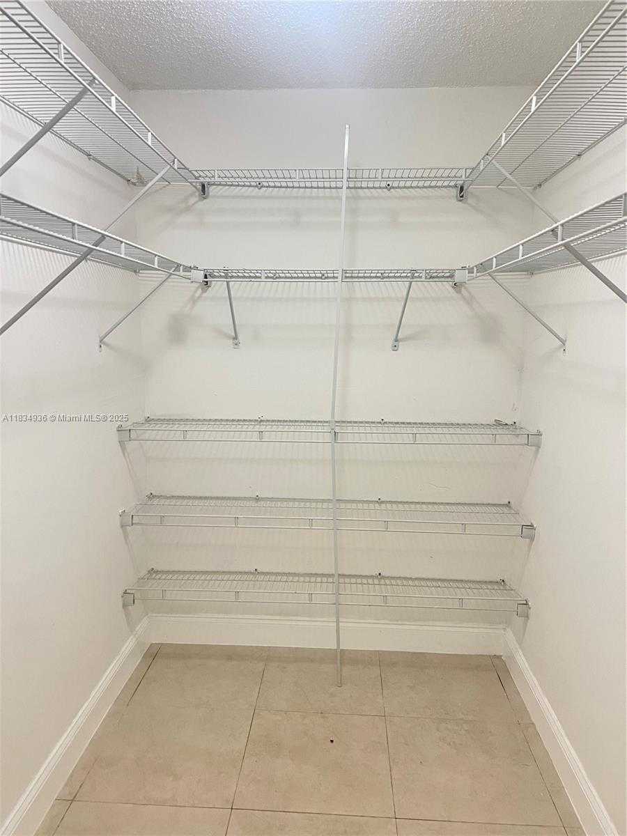 Small Image of 14311 NORTH KENDALL DR #105A, Miami Number 10