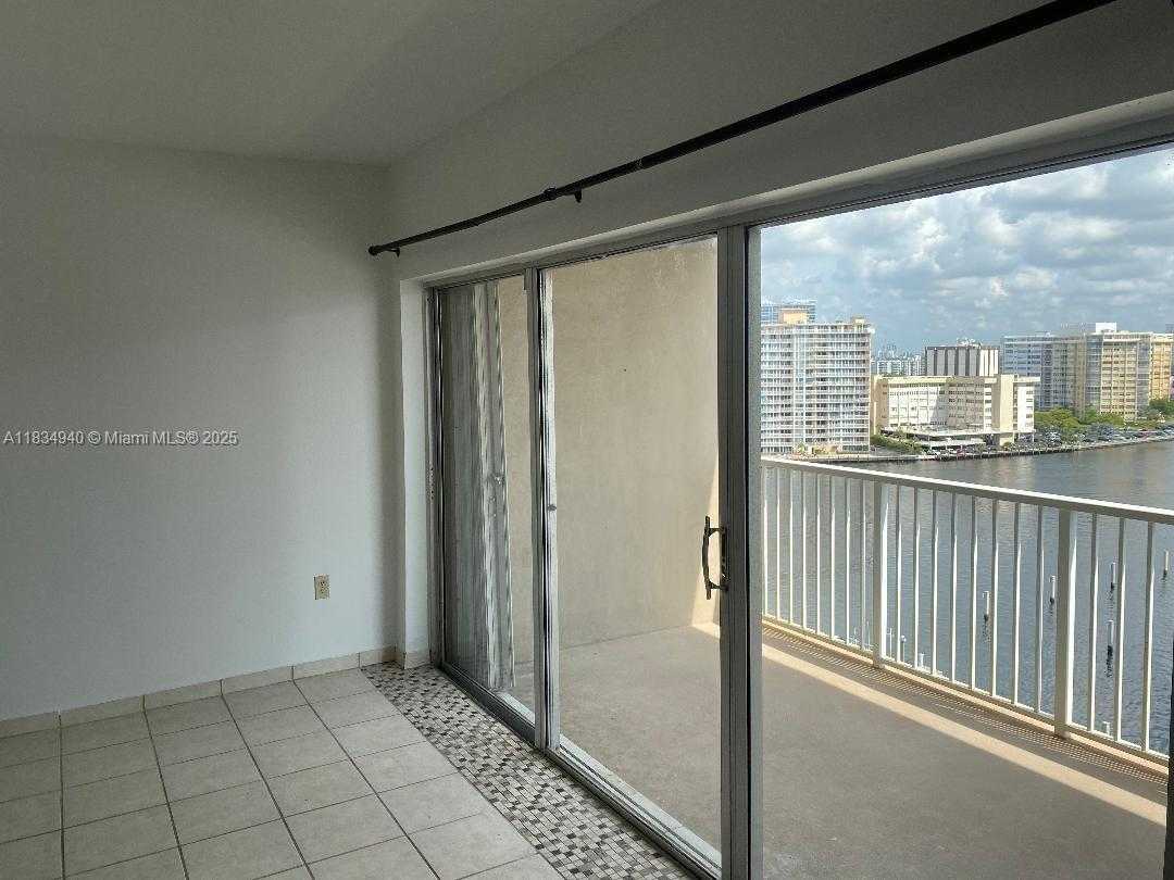 Small Image of 1965 SOUTH OCEAN DR #10L, Hallandale Beach Number 10