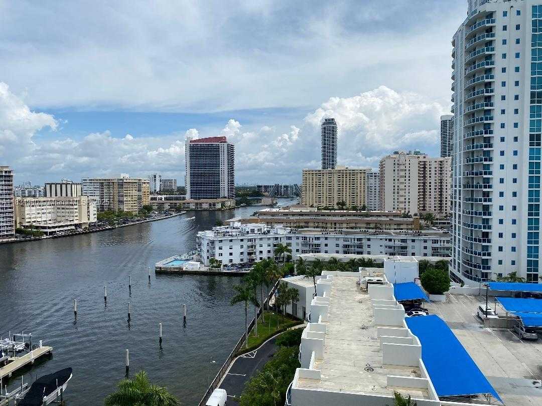 Small Image of 1965 SOUTH OCEAN DR #10L, Hallandale Beach Number 6