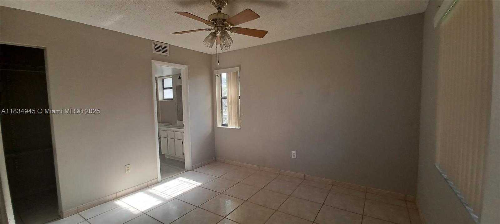 Small Image of 14871 SOUTH WEST 104TH ST #7-201, Miami Number 10