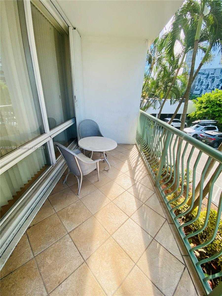 Small Image of 1408 SOUTH EAST BRICKELL BAY DR #216, Miami Number 13