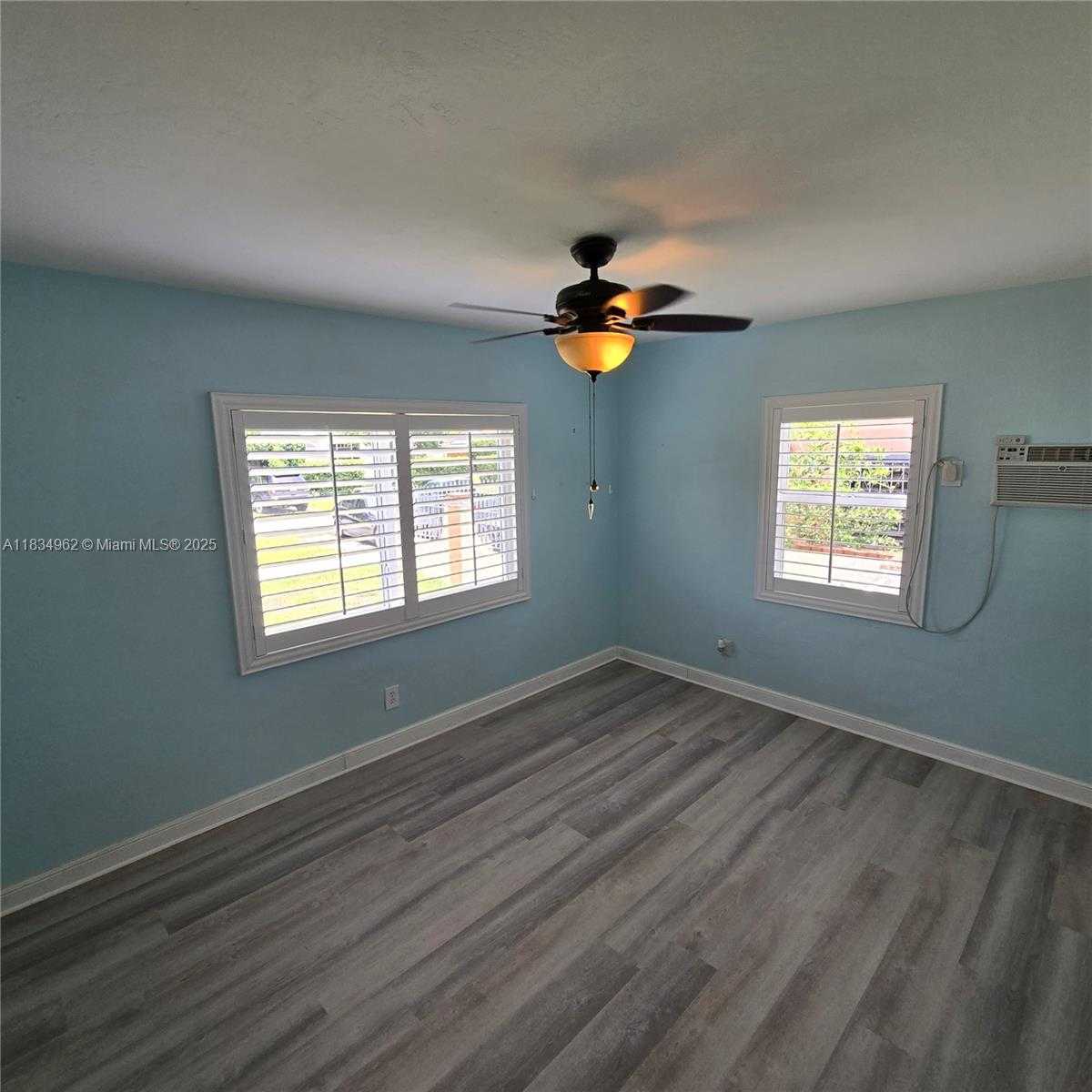 Small Image of 6428 SOUTH WEST 39TH ST, Miami Number 7
