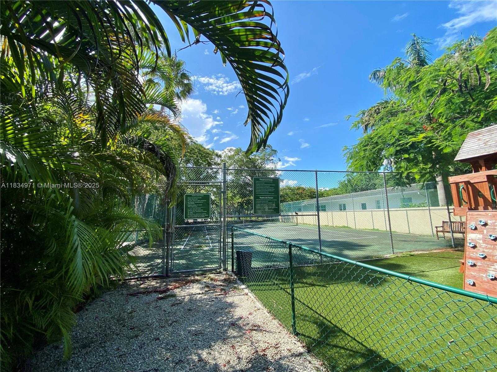 Small Image of 2410 BRICKELL AVE #107C, Miami Number 17