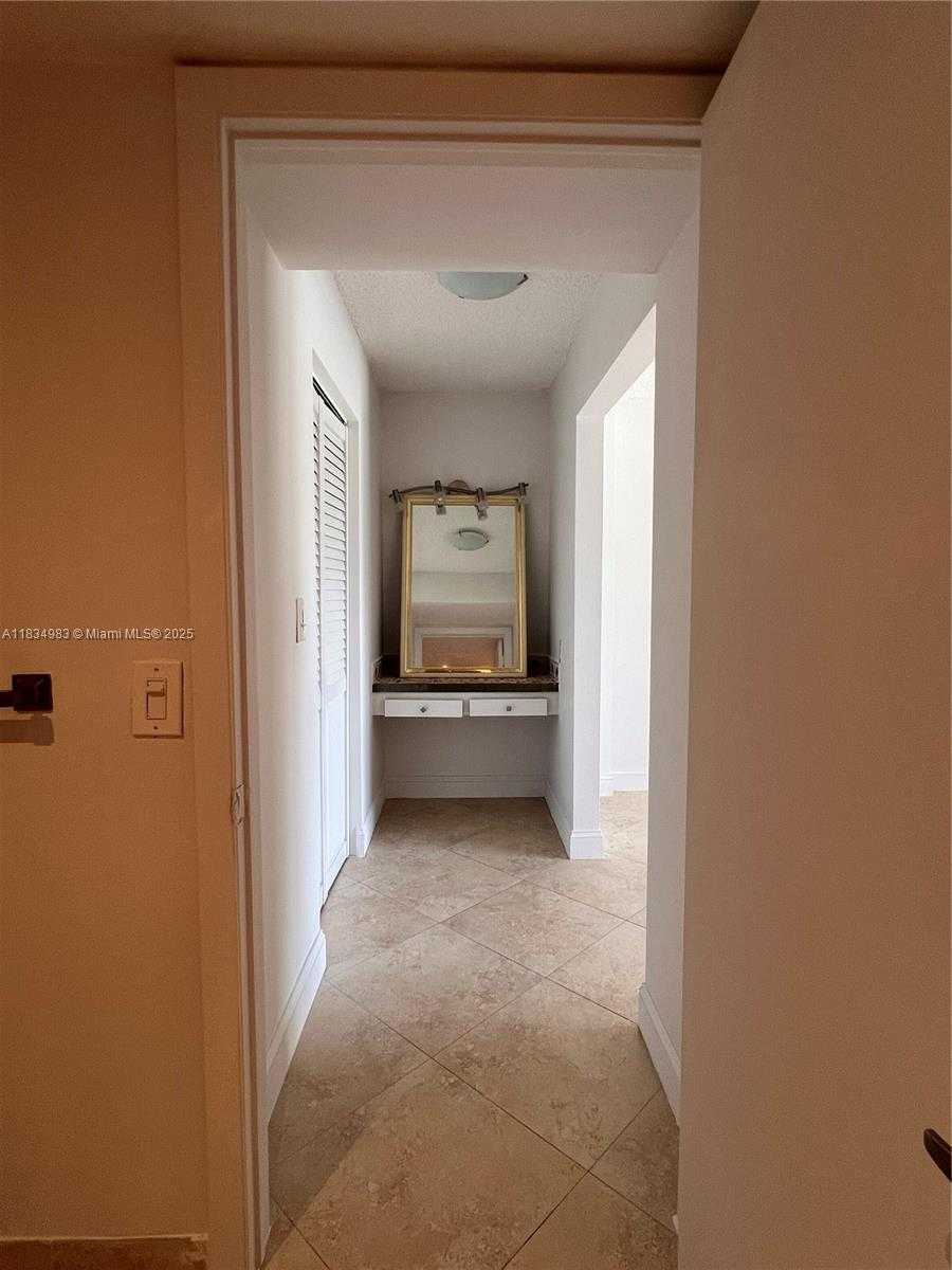 Small Image of 17600 NORTH BAY RD #N304, Sunny Isles Beach Number 11