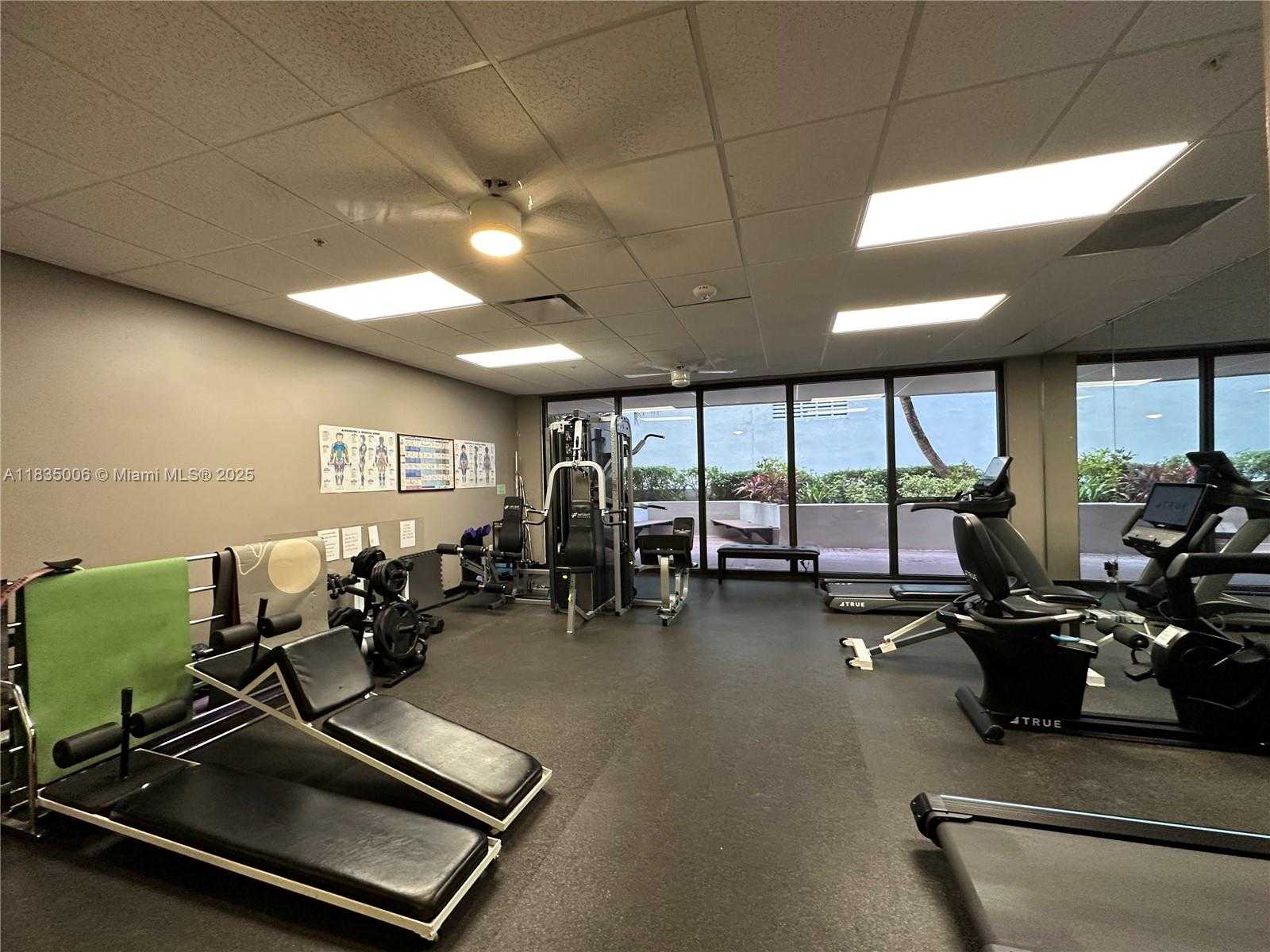 Small Image of 1621 COLLINS AVE #210, Miami Beach Number 21