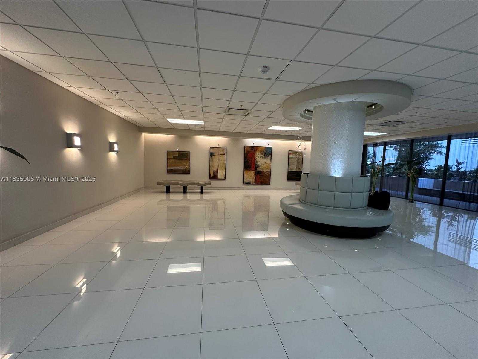 Small Image of 1621 COLLINS AVE #210, Miami Beach Number 25