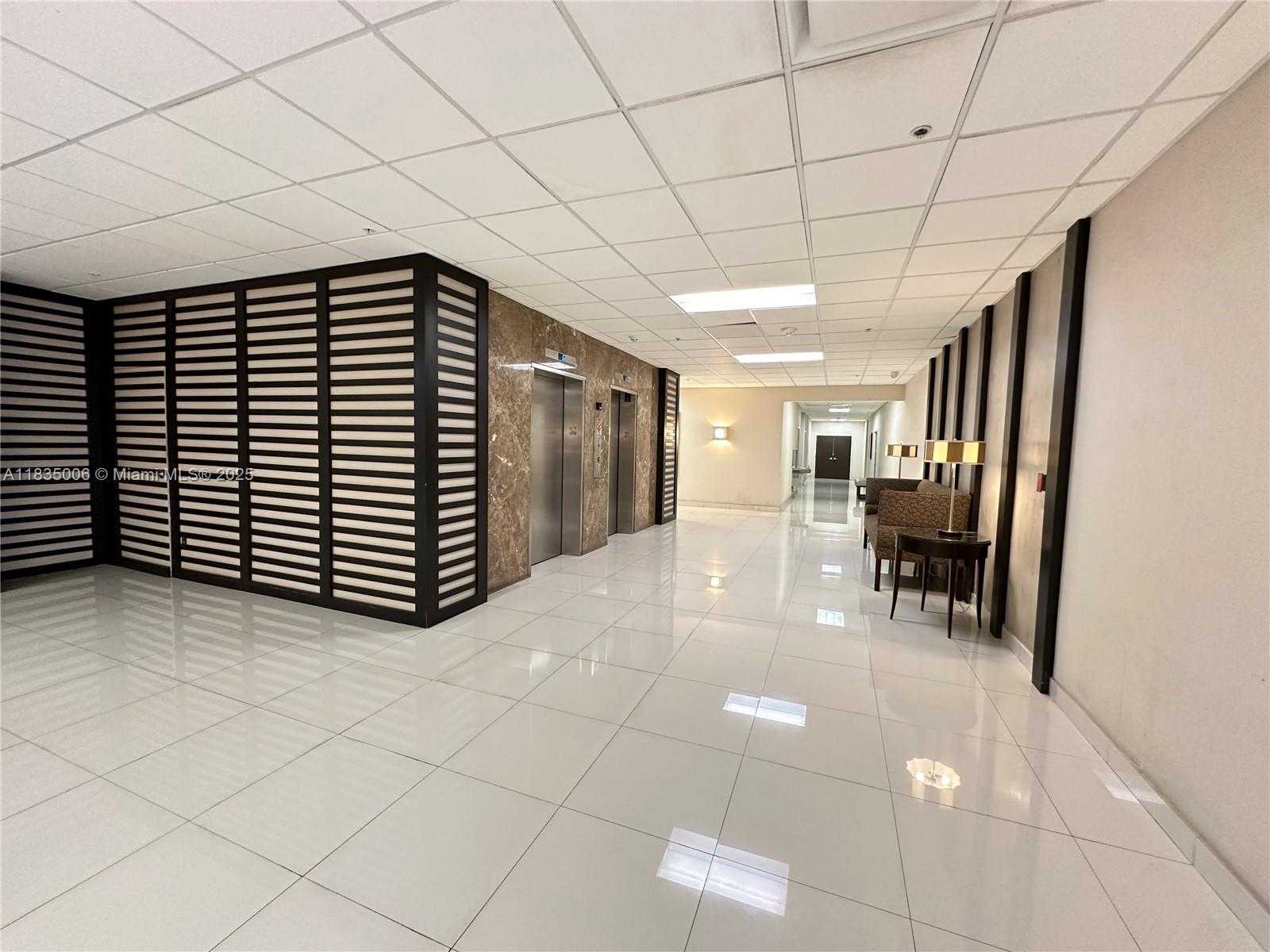 Small Image of 1621 COLLINS AVE #210, Miami Beach Number 27