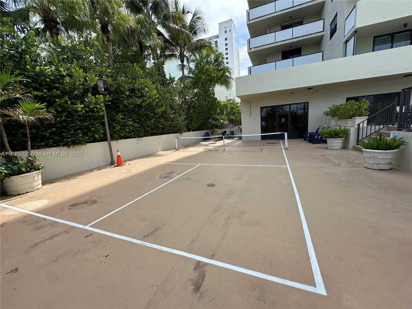Small Image of 1621 COLLINS AVE #210, Miami Beach Number 30