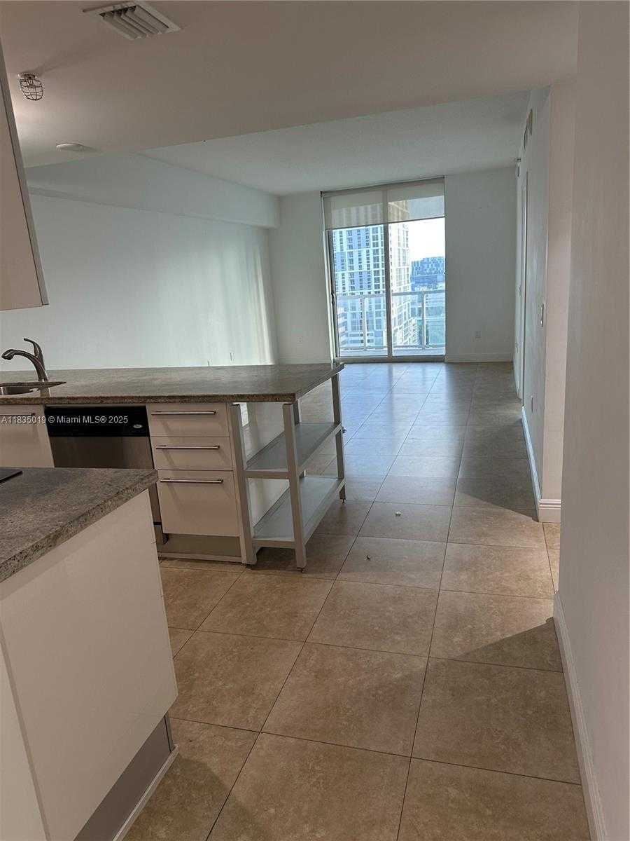 Small Image of 185 SOUTH WEST 7TH ST #1703, Miami Number 5