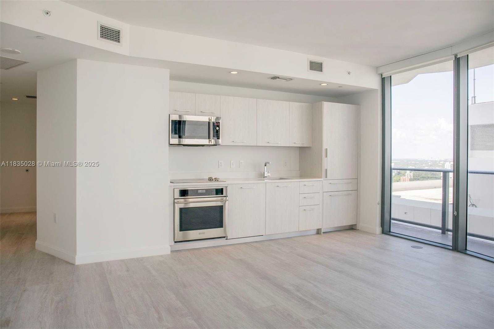 Small Image of 55 SOUTH WEST 9 #3008, Miami Number 12
