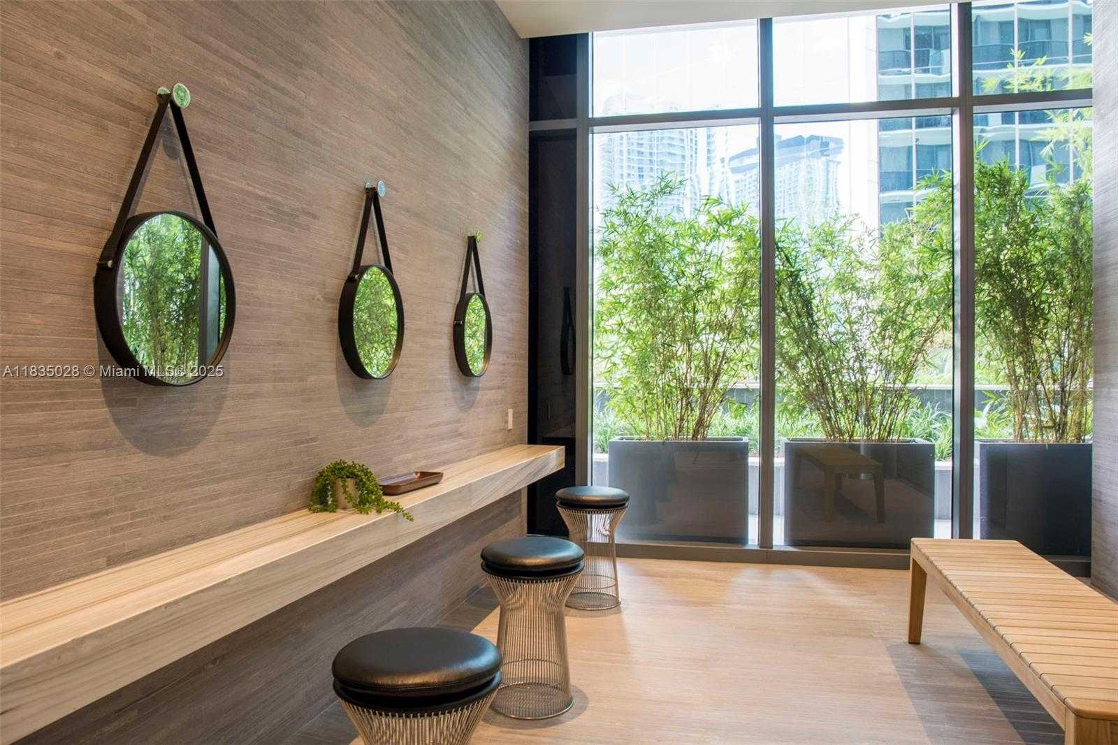 Small Image of 55 SOUTH WEST 9 #3008, Miami Number 19