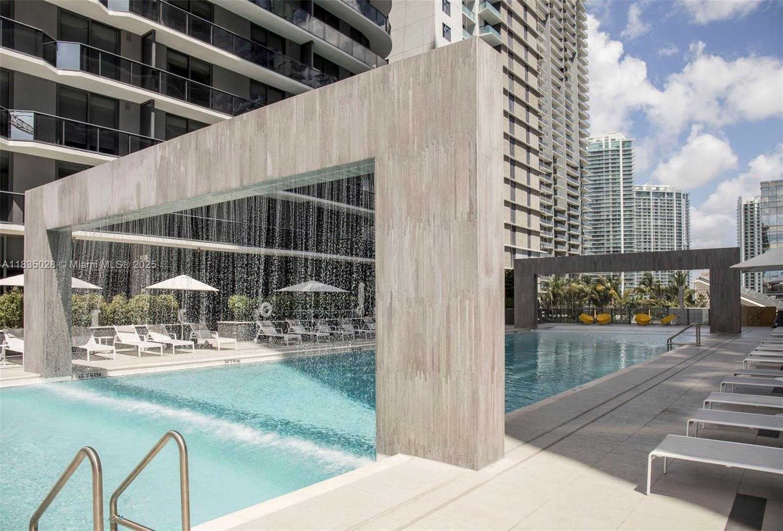 Small Image of 55 SOUTH WEST 9 #3008, Miami Number 25