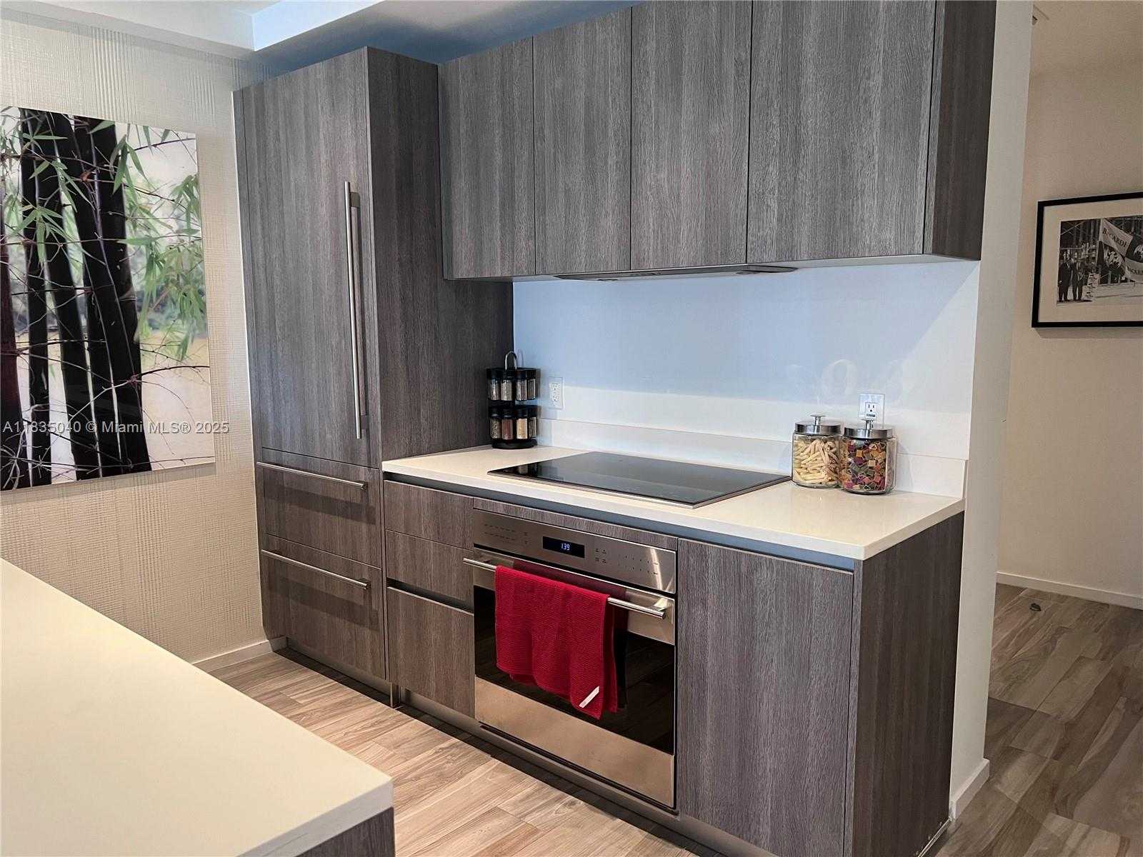 Small Image of 801 SOUTH MIAMI AVE #3608, Miami Number 12