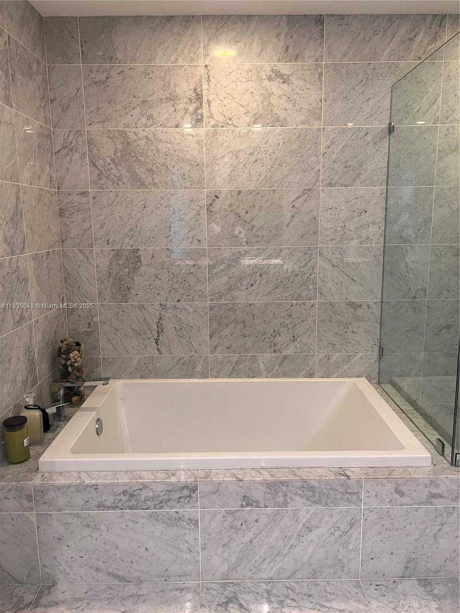 Small Image of 801 SOUTH MIAMI AVE #3608, Miami Number 22
