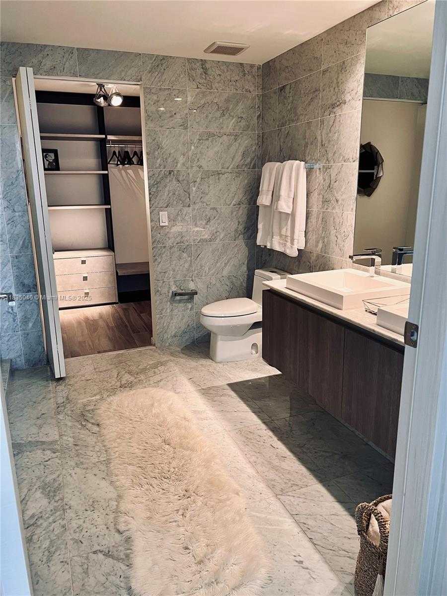 Small Image of 801 SOUTH MIAMI AVE #3608, Miami Number 23