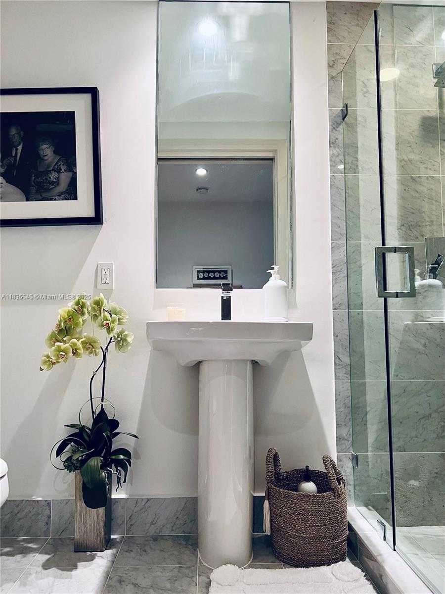 Small Image of 801 SOUTH MIAMI AVE #3608, Miami Number 28