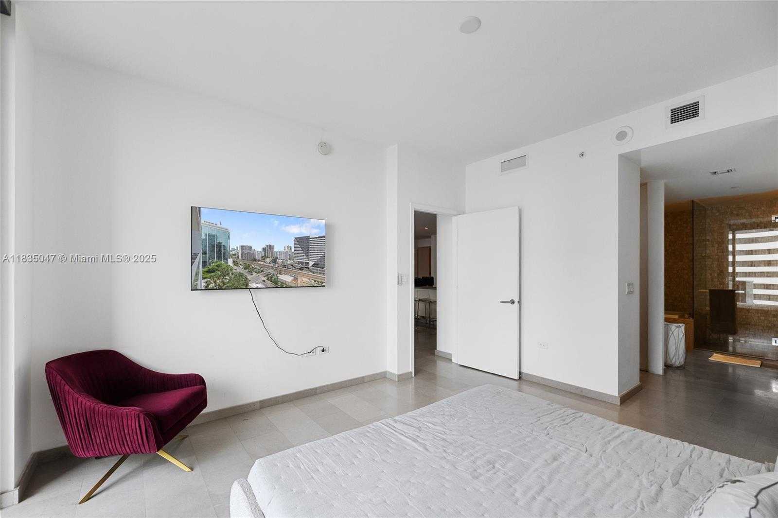 Small Image of 88 SOUTH WEST 7TH ST #1010, Miami Number 10