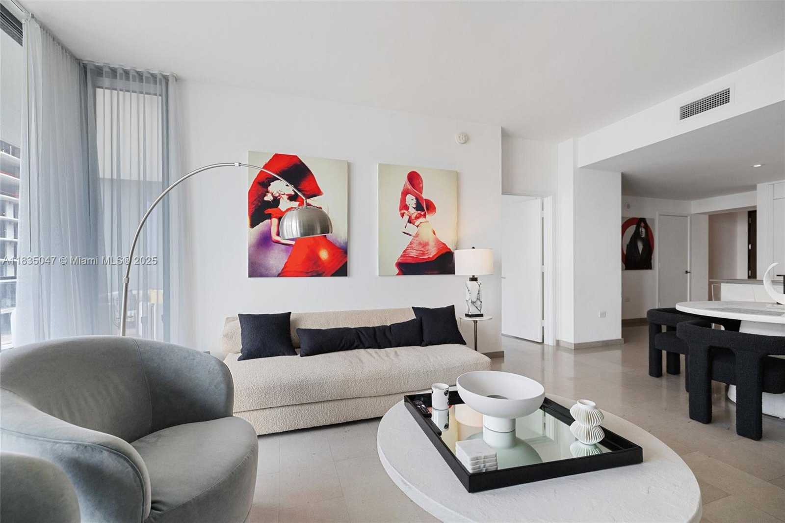 Small Image of 88 SOUTH WEST 7TH ST #1010, Miami Number 23