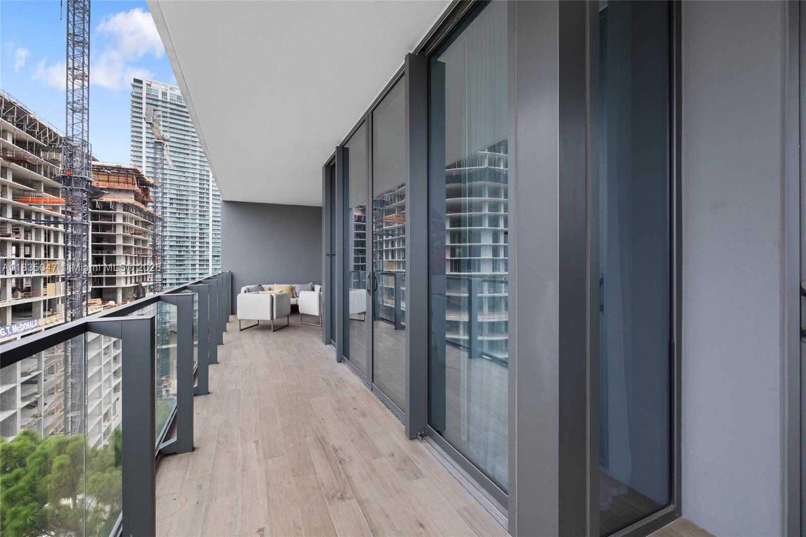Small Image of 88 SOUTH WEST 7TH ST #1010, Miami Number 28
