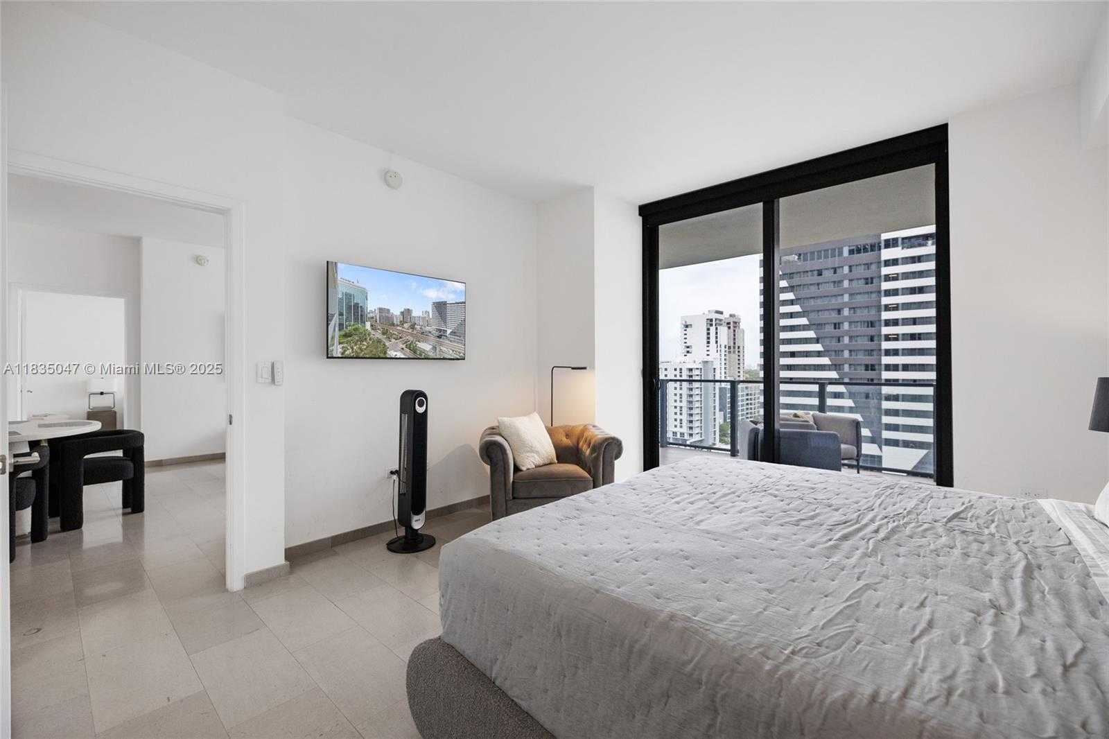 Small Image of 88 SOUTH WEST 7TH ST #1010, Miami Number 32