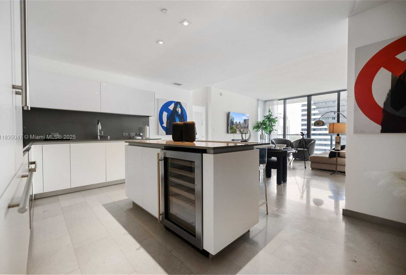 Small Image of 88 SOUTH WEST 7TH ST #1010, Miami Number 7