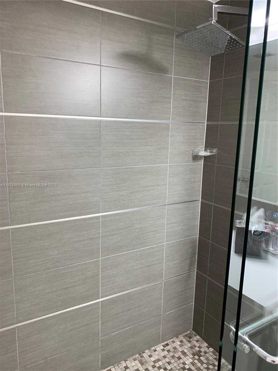 Small Image of 17150 NORTH BAY RD #2308, Sunny Isles Beach Number 17