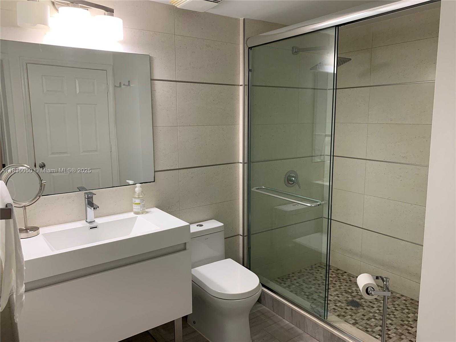 Small Image of 17150 NORTH BAY RD #2308, Sunny Isles Beach Number 25